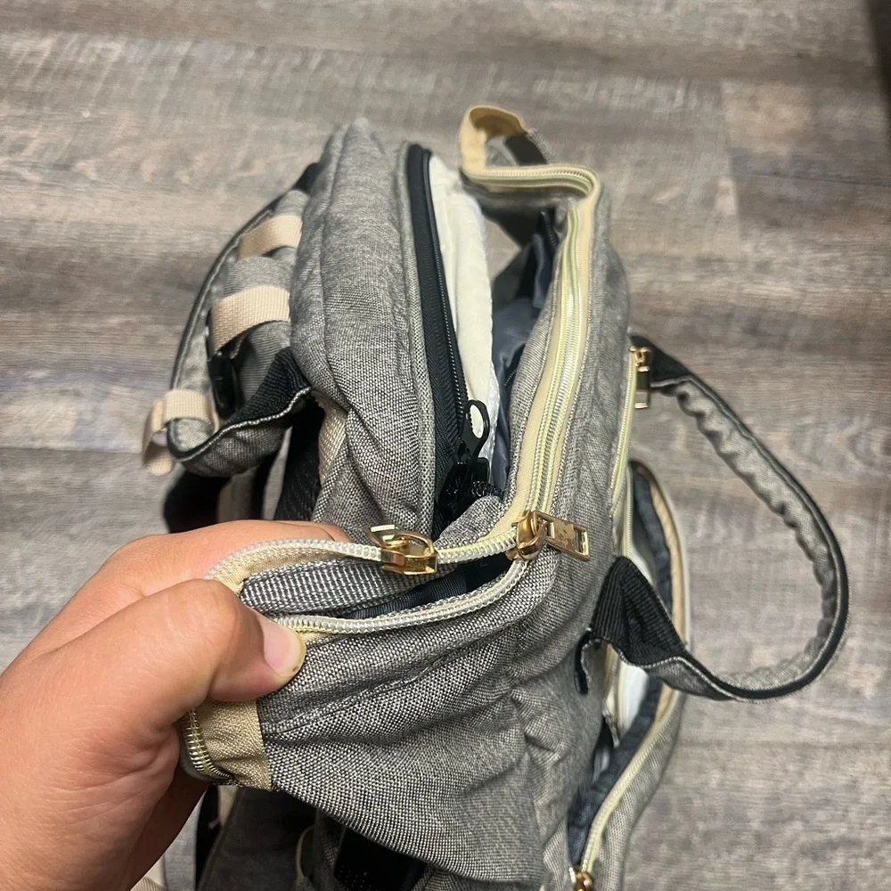HappyLouka baby diaper bag.